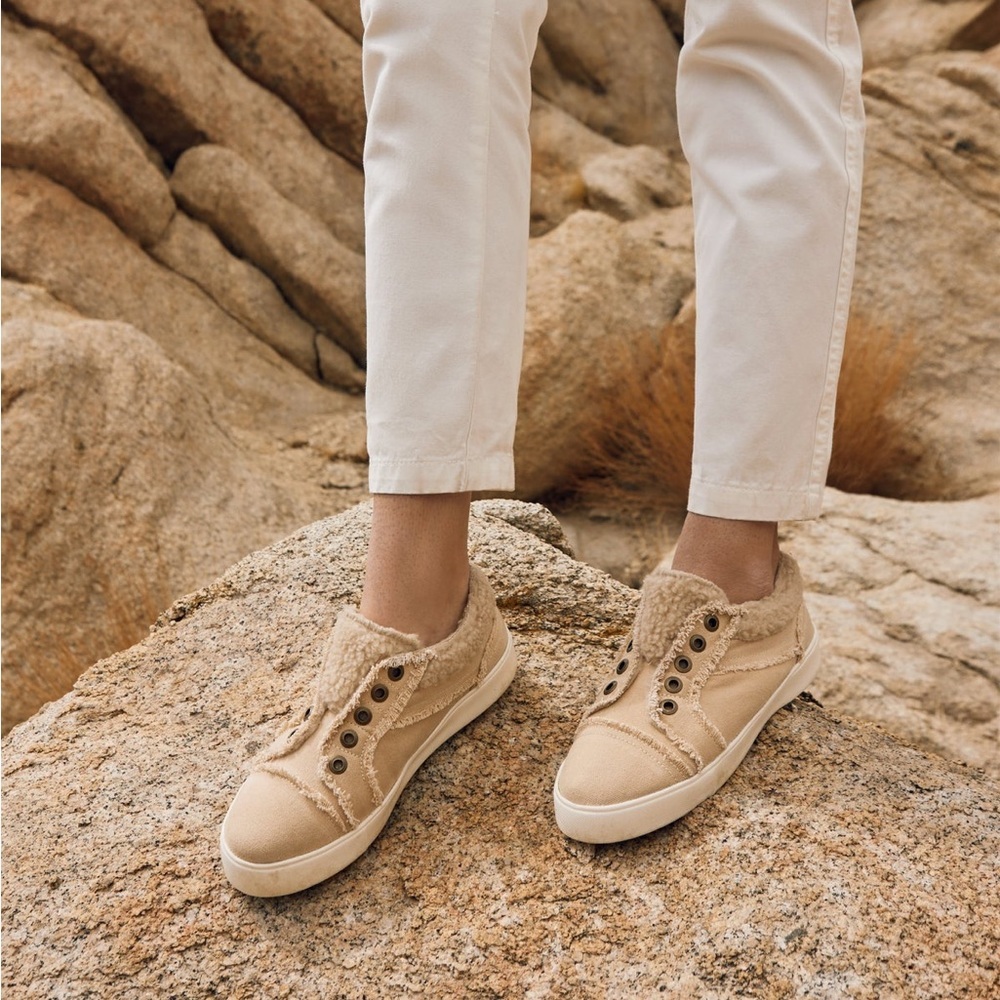 Myra Canvas Shearling Slip On Sneakers Cozy Sherpa Lined Casual Shoes Womens